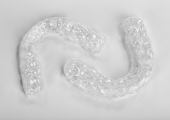 clear retainer